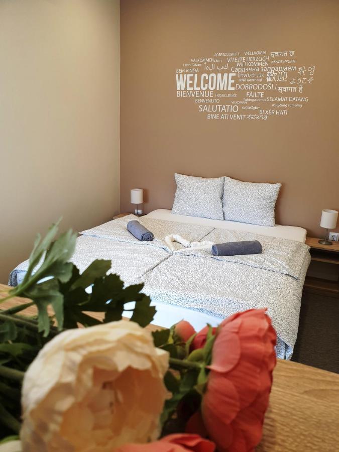 Mediterran Villa Kecskemet Ngoại thất bức ảnh